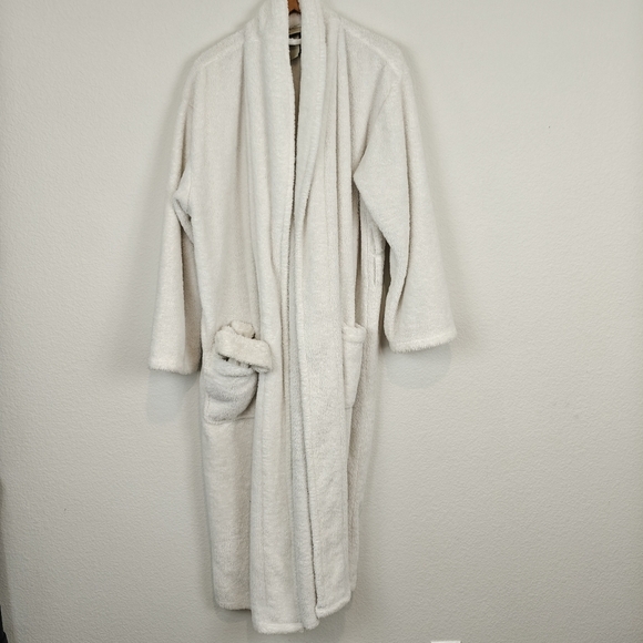 Pottery Barn Unisex White Long sleeve Pockets Belted Robe Size Medium - Picture 12 of 13
